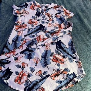 dress that comes with a head piece used for your hair or around the dress